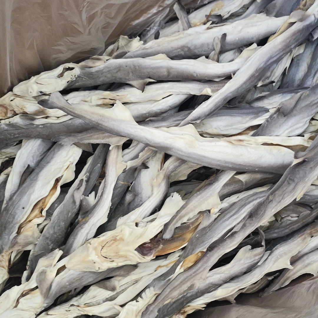 咸鱼干鱼干北海特产海鲜干货小鲨鱼条微咸新开海新货小鲨鱼