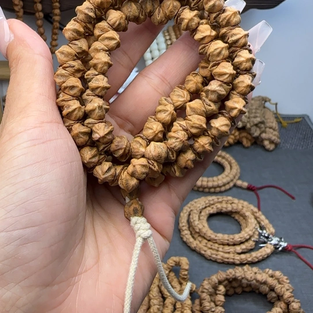 趙***做手串/手链柏木狐狸肠