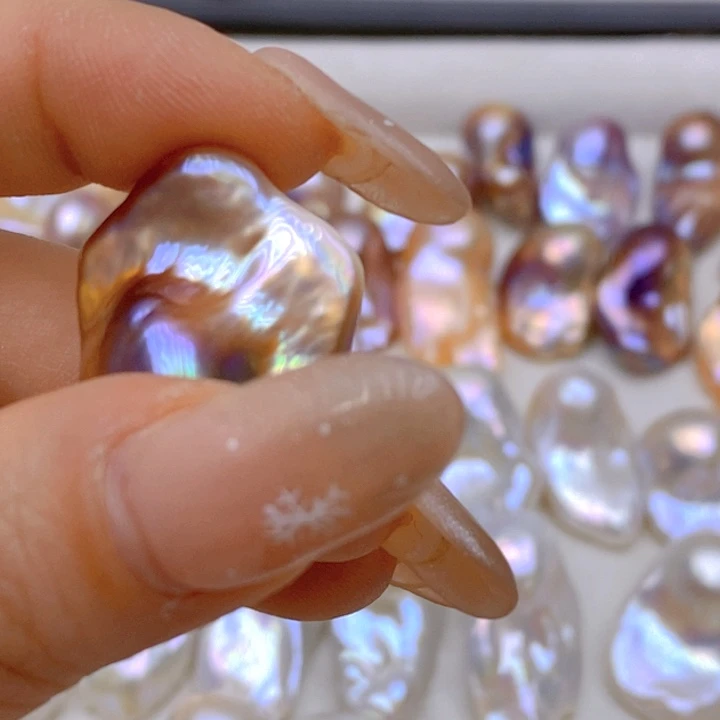 荣***儿未镶嵌颈饰淡水珍珠