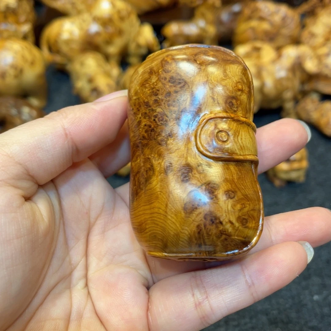 柏木（崖柏）太行精品陈化黑金蚂蚁腿钱包