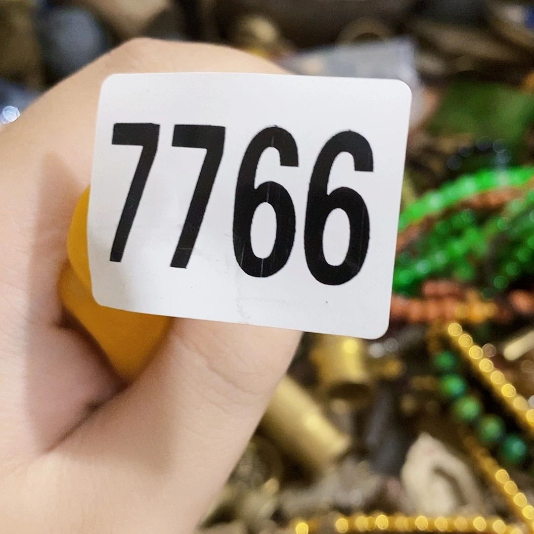 锅***子光明的未来是一个人的7766