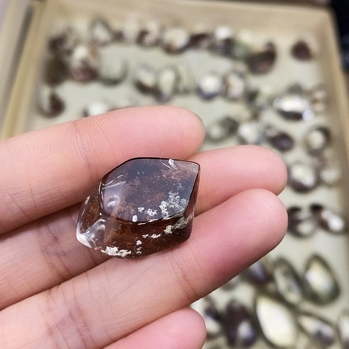 未镶嵌颈饰水晶用****8水晶