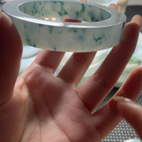 定制翡翠A未镶嵌Y****）