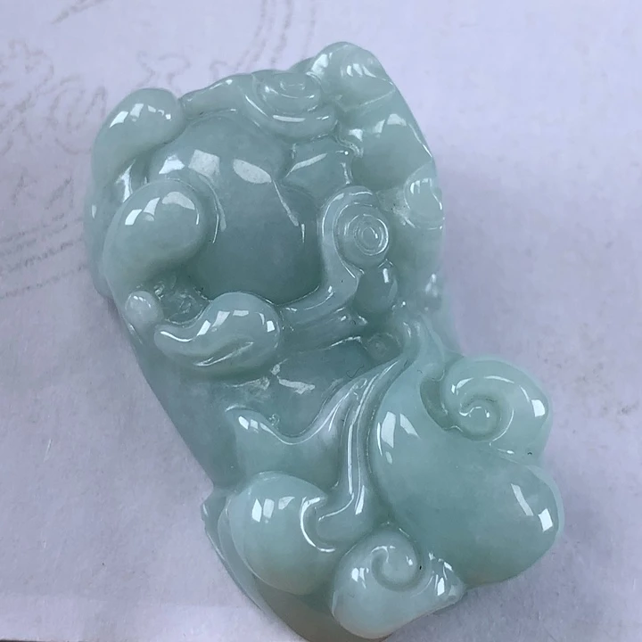 颈饰未镶嵌翡翠貔貅
