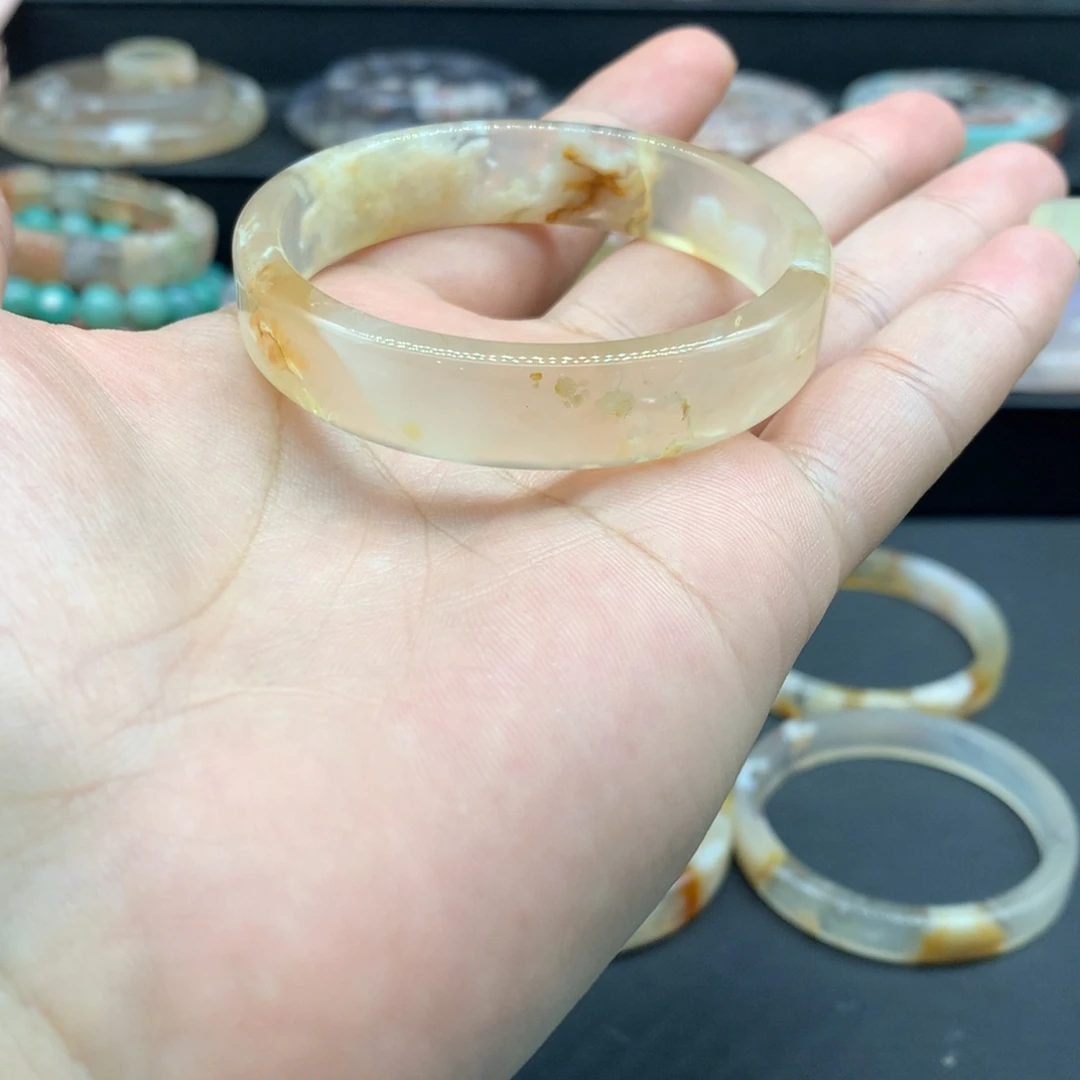 【闪购商品】玛瑙/玉髓手镯未镶嵌懒***慧