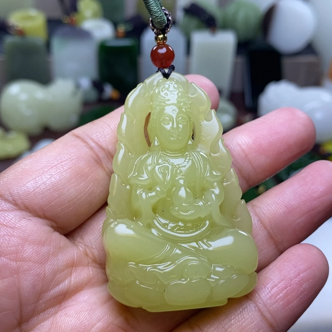 和田玉未镶嵌颈饰