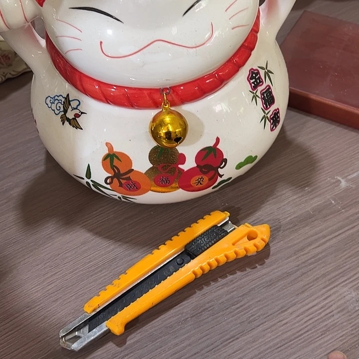 陶瓷瑕。。。。。。。。。。。。。。。。
