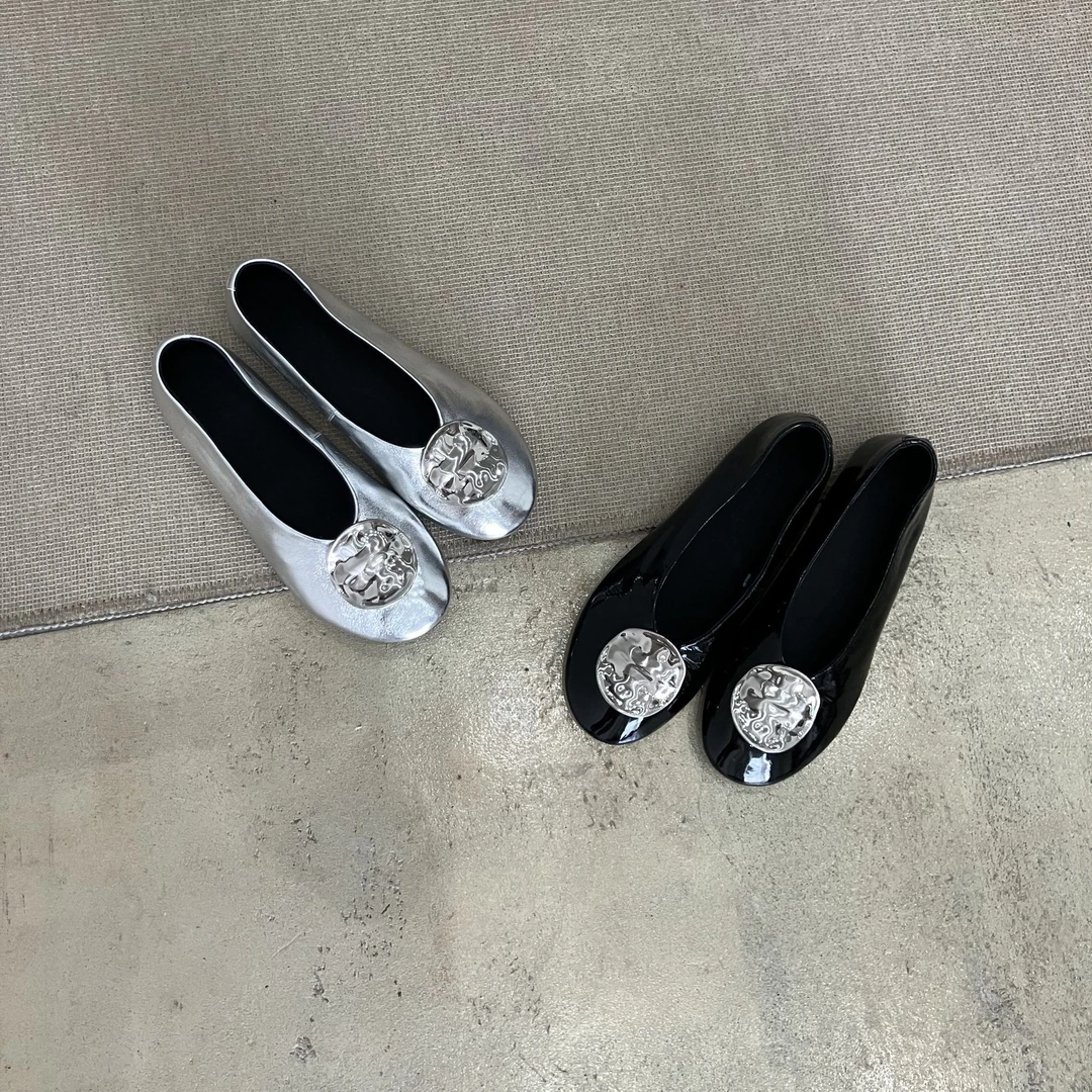 小众设计感韩版ins风法式复古纯色百搭简约一脚蹬低跟浅口单鞋