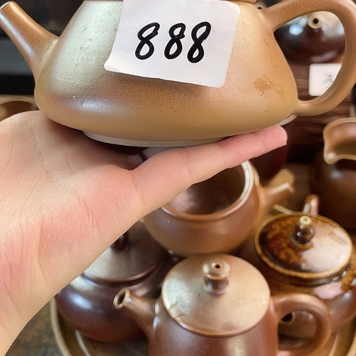 壶路***处建水紫陶白泥柴烧壶