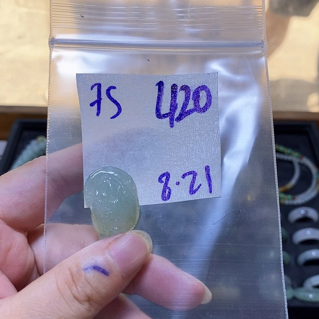 未镶嵌定制翡翠翡翠