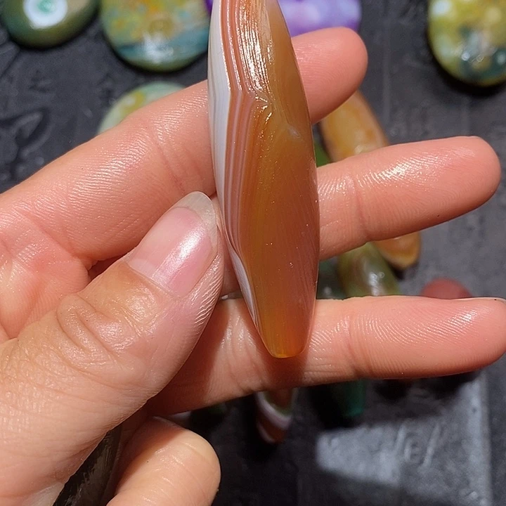 J***e玛瑙/玉髓合金颈饰