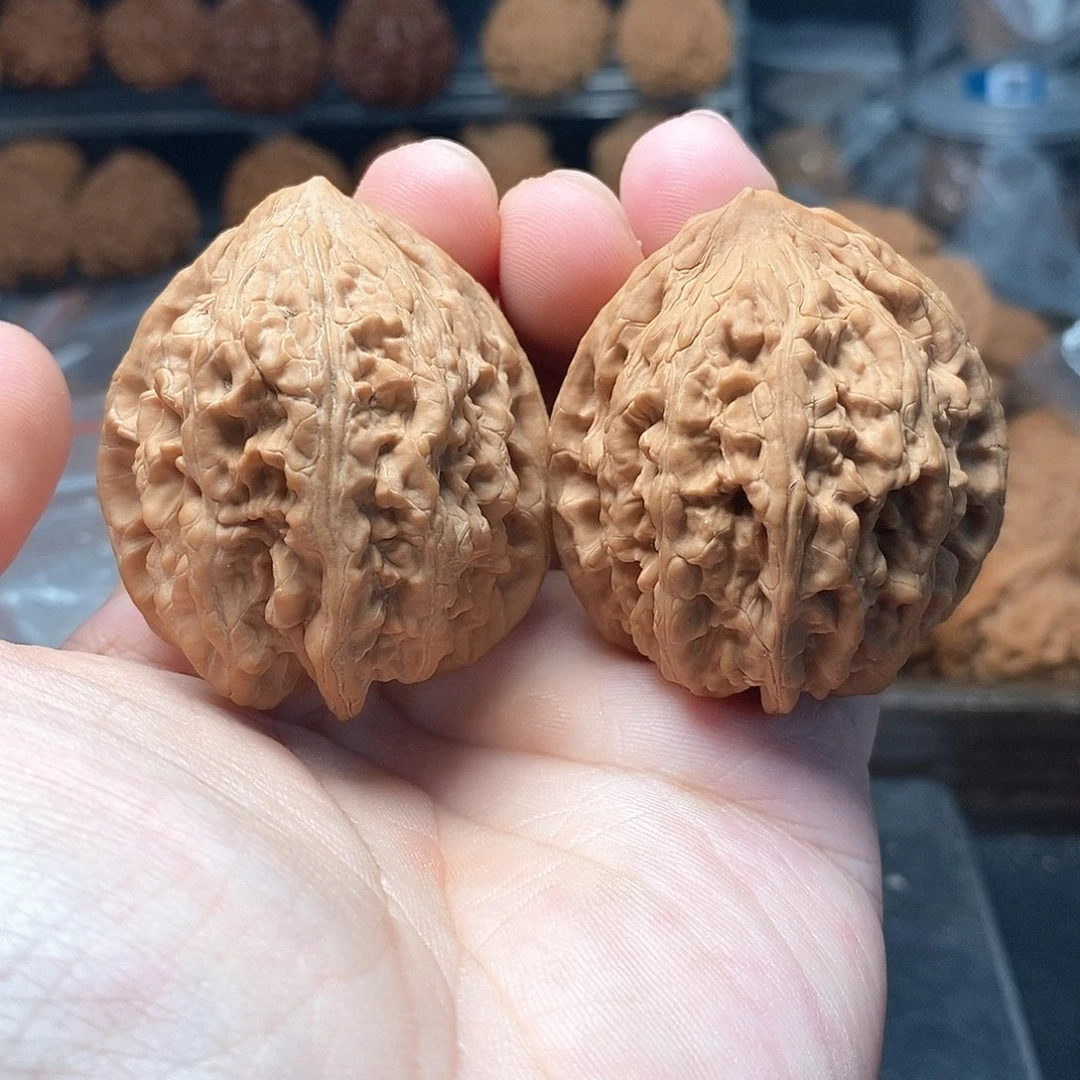 1文玩核桃盘龙谷42-266