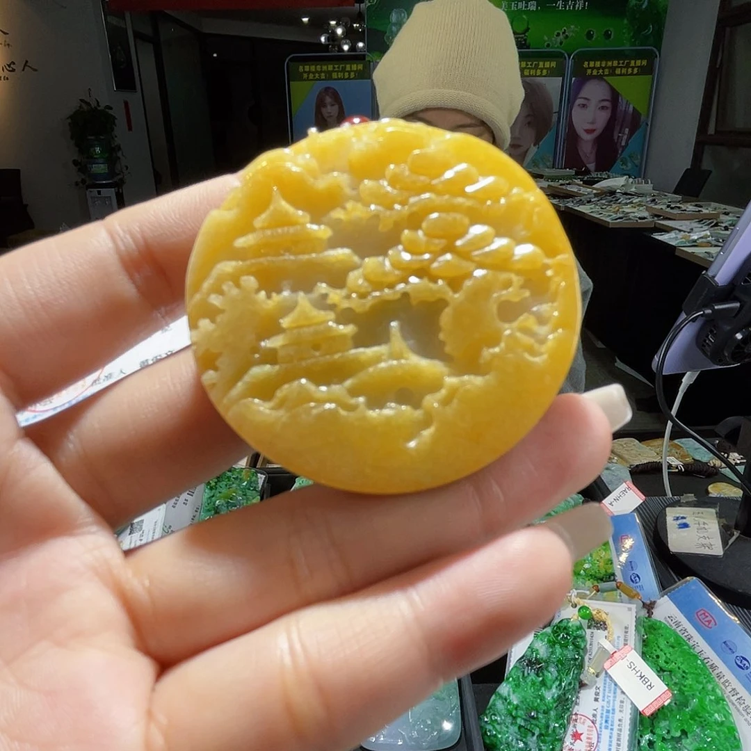 颈饰未镶嵌翡翠一