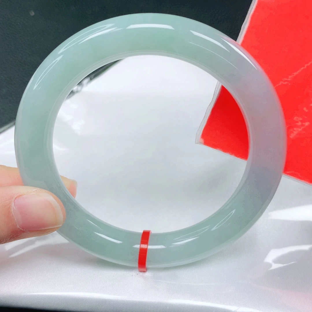 翡翠未镶嵌手镯58圈