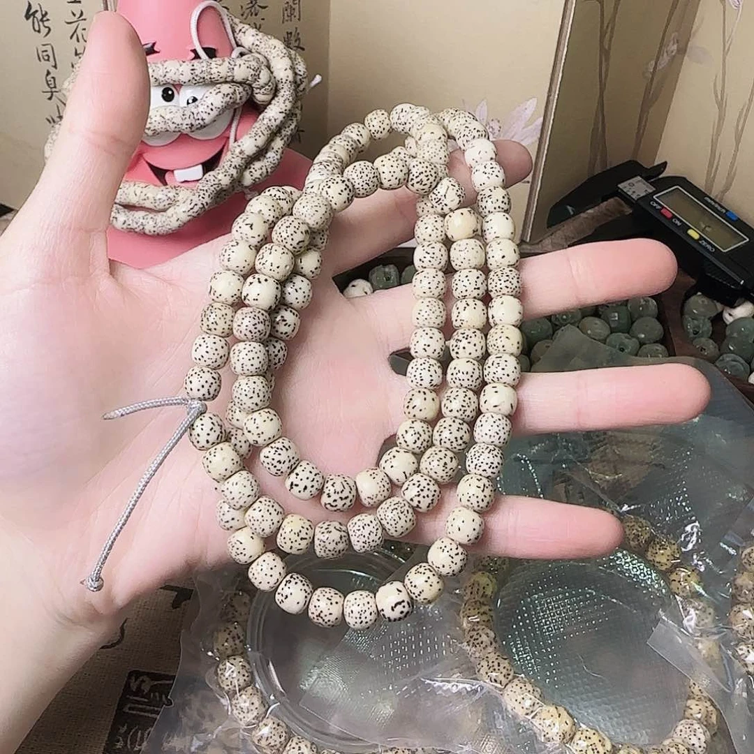 星月菩提手串小****?走色的大盘