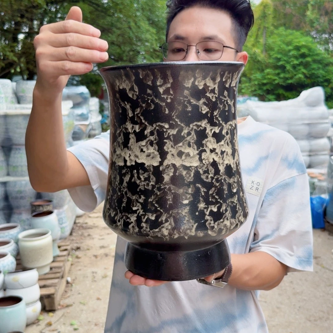 紫砂花盆口20高30（一个束腰姹寂黑色