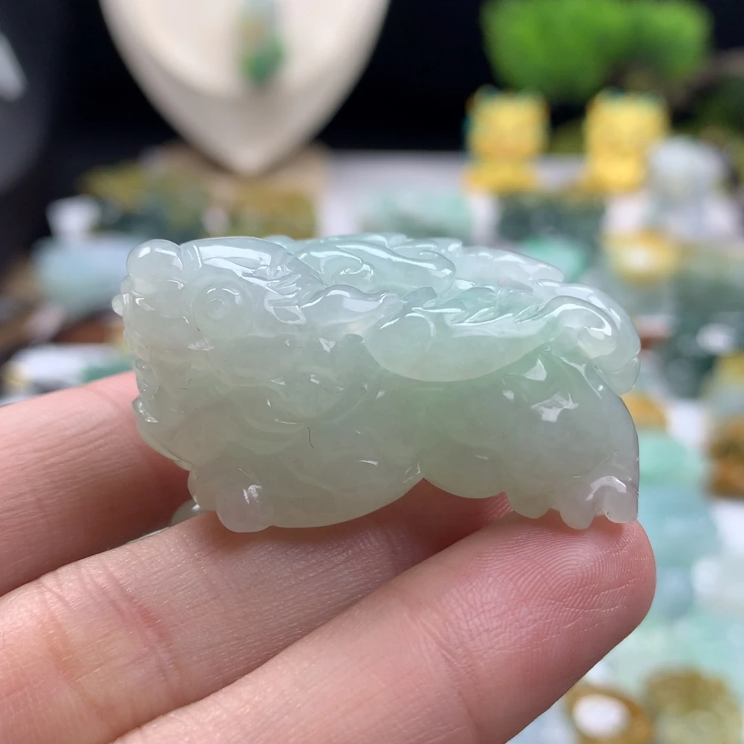 翡翠未镶嵌颈饰翡翠貔貅04