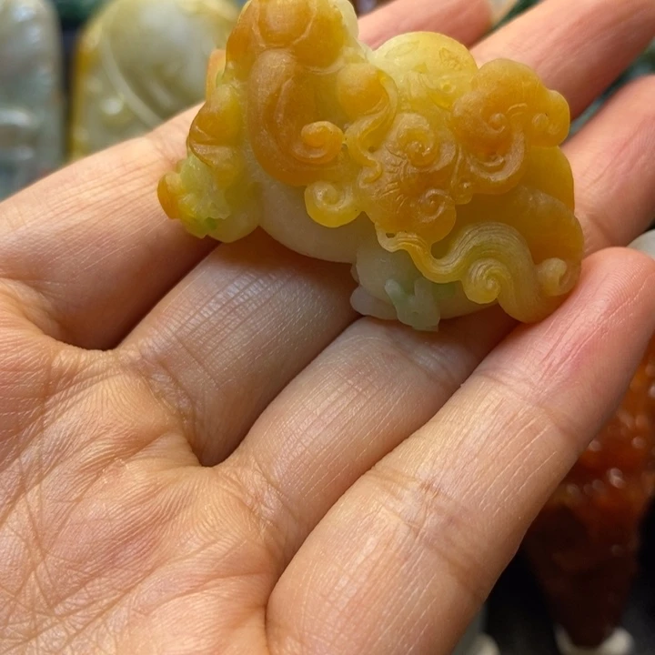 无***遥定制翡翠未镶嵌天然翡翠A货