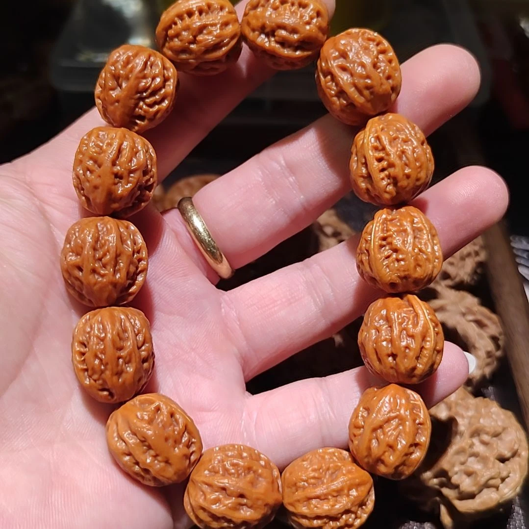 文玩核桃吊坠秋子手串