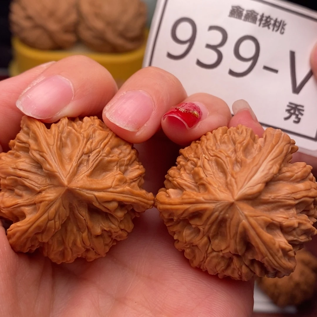 桃核把件玉龙奔39……