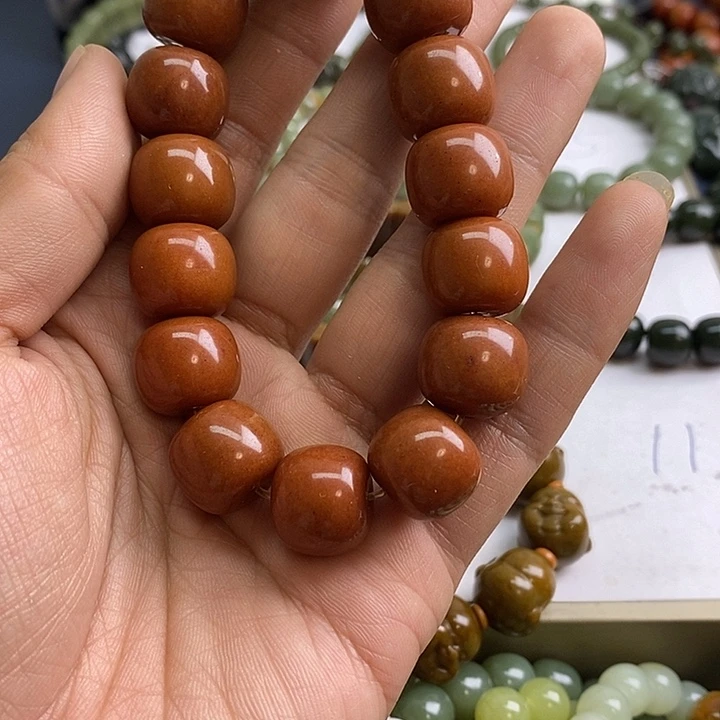 未镶嵌透闪石质玉珠宝奇石暖*生