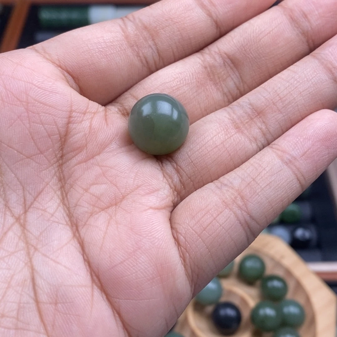 和田玉（糖玉）未镶嵌珠宝半成品