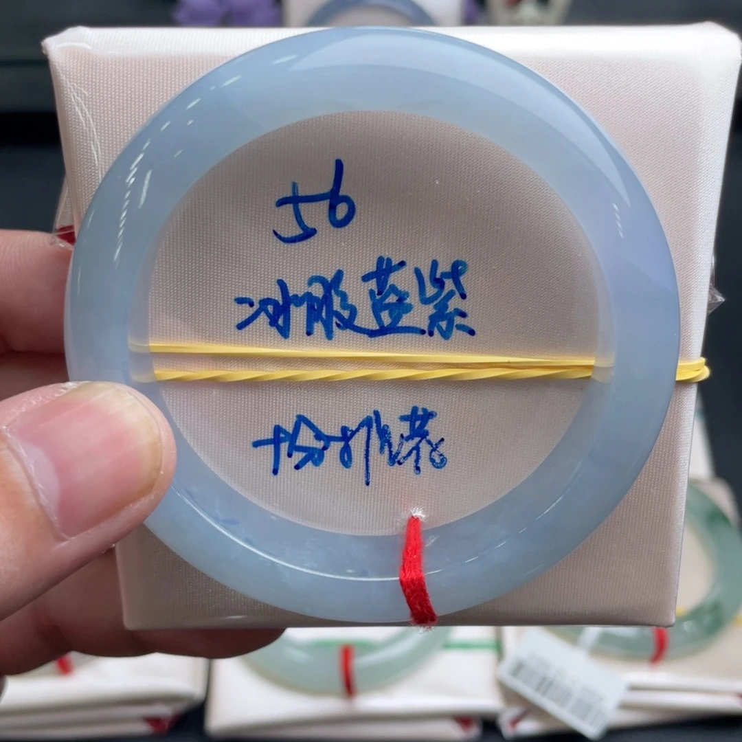 未镶嵌手镯翡翠翡翠手镯