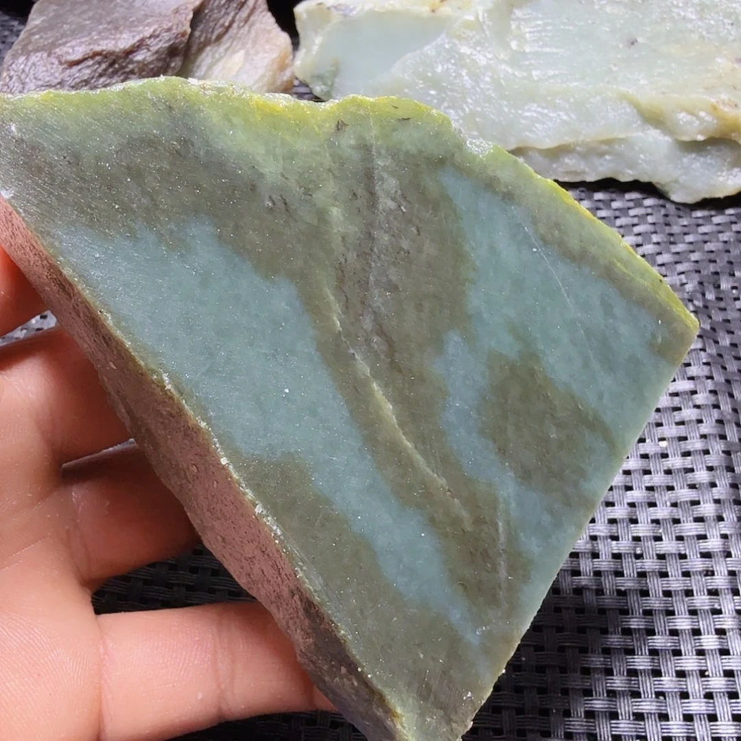 和田玉（糖玉）未镶嵌珠宝半成品