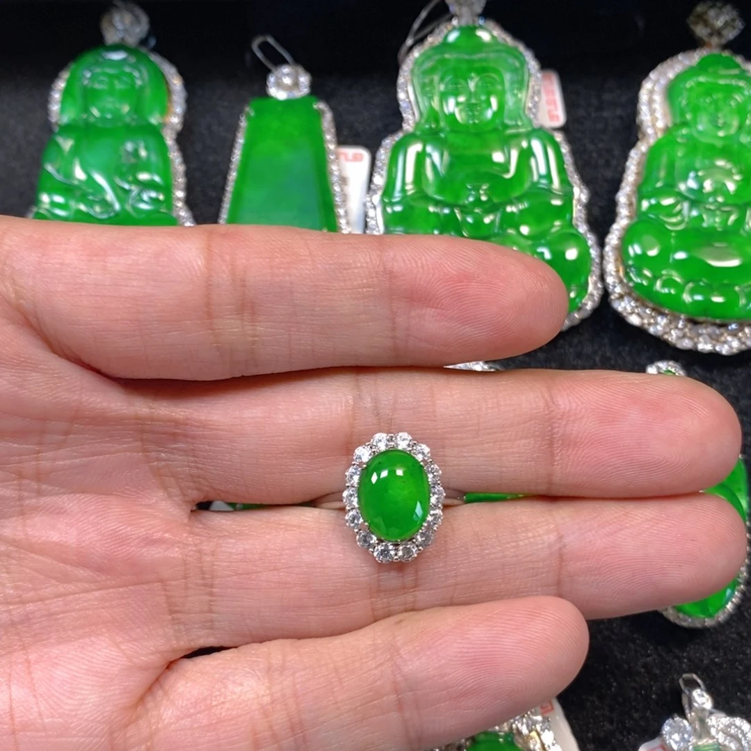 颈饰银S925镶嵌翡翠蛋面戒指