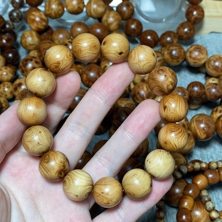y***s柏木（崖柏）太行崖柏鬼脸对眼1.5