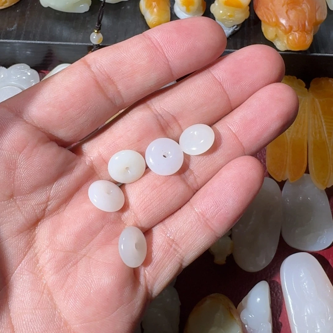 西***源和田玉未镶嵌挂件