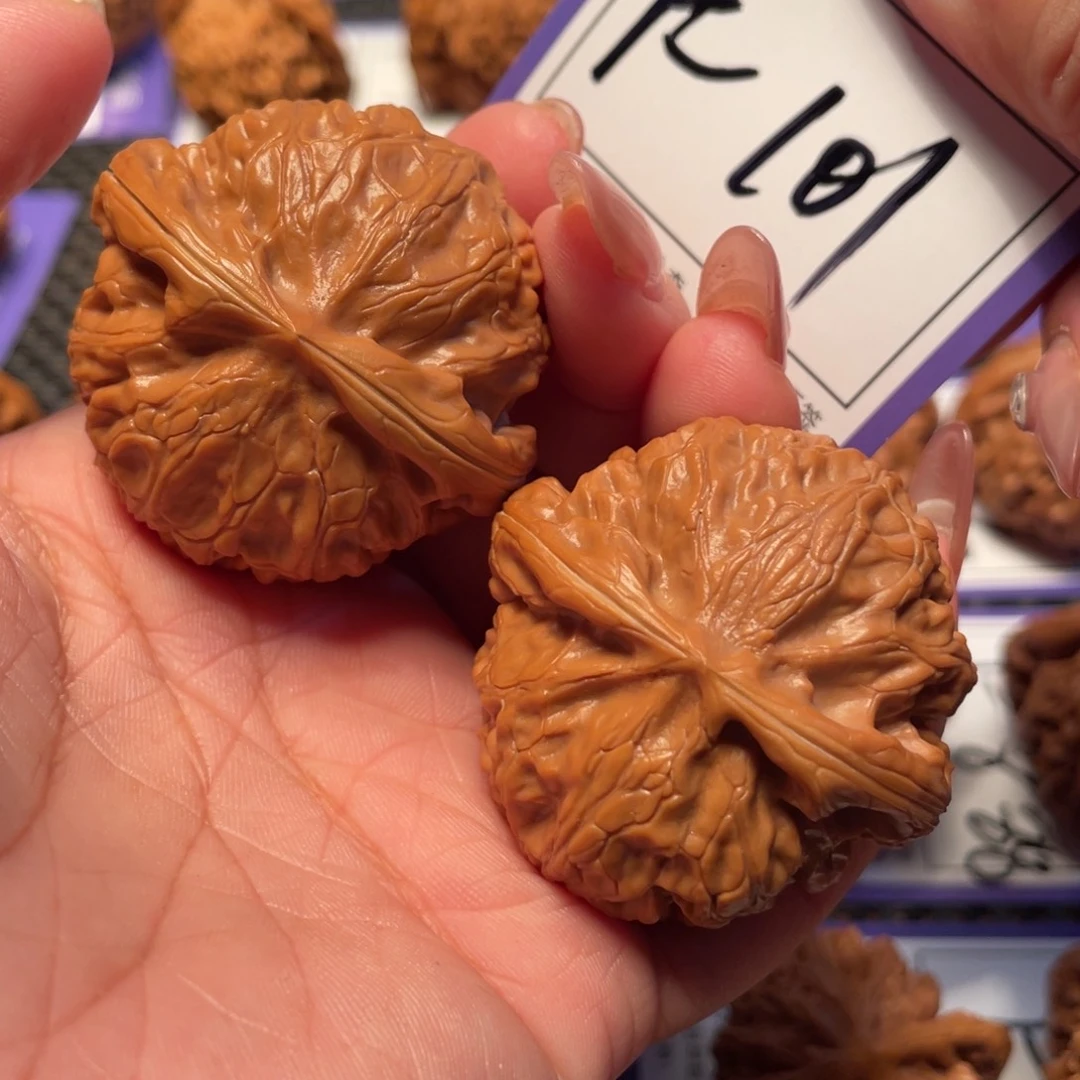 文玩核桃把件101号灯44