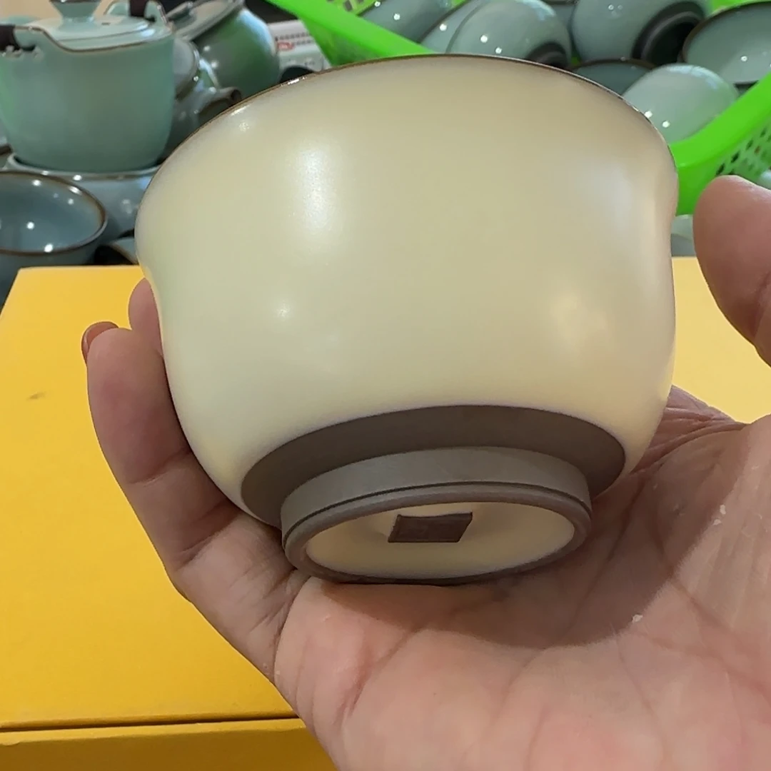 瓷片开播浮力，小小微瑕，大放漏。