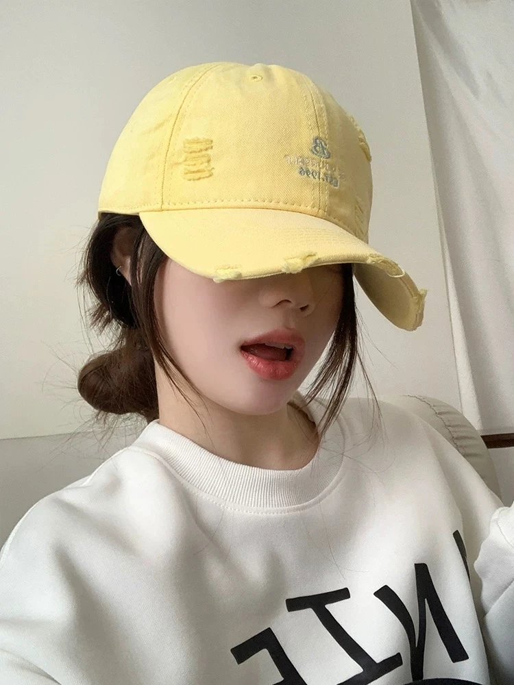 韩版字母刺绣黄色棒球帽女春夏简约百搭显脸小软顶鸭舌帽情侣同款