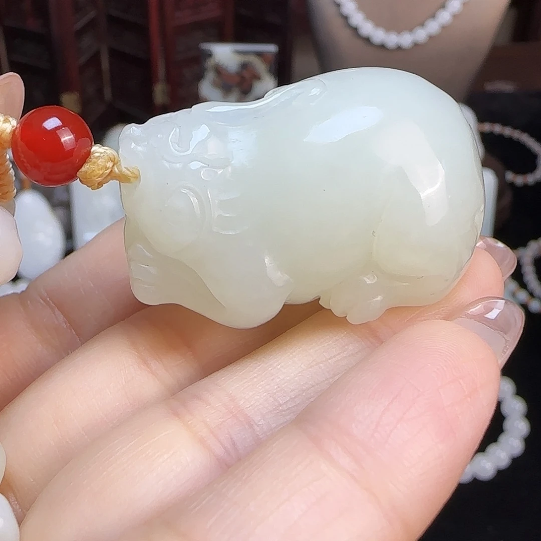 和田玉未镶嵌颈饰定制发货