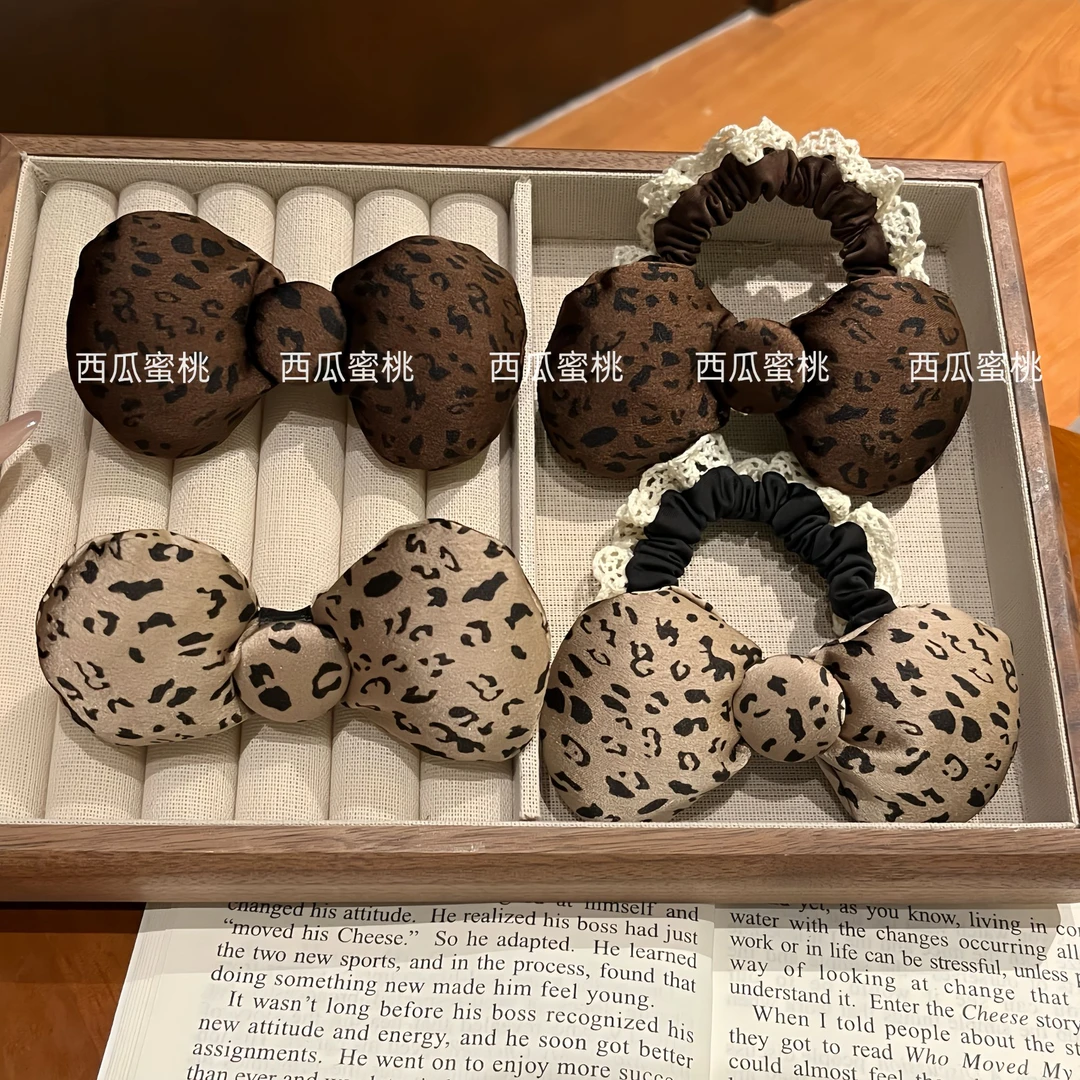 敲可爱豹纹日韩新款蝴蝶结发饰高级感马尾皮筋侧边发卡复古发圈