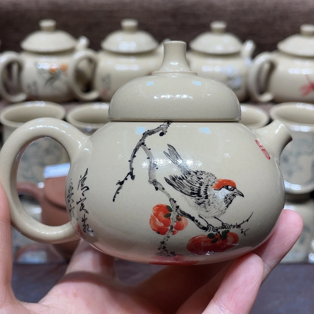 飙***王宇泥绘微瑕130毫升