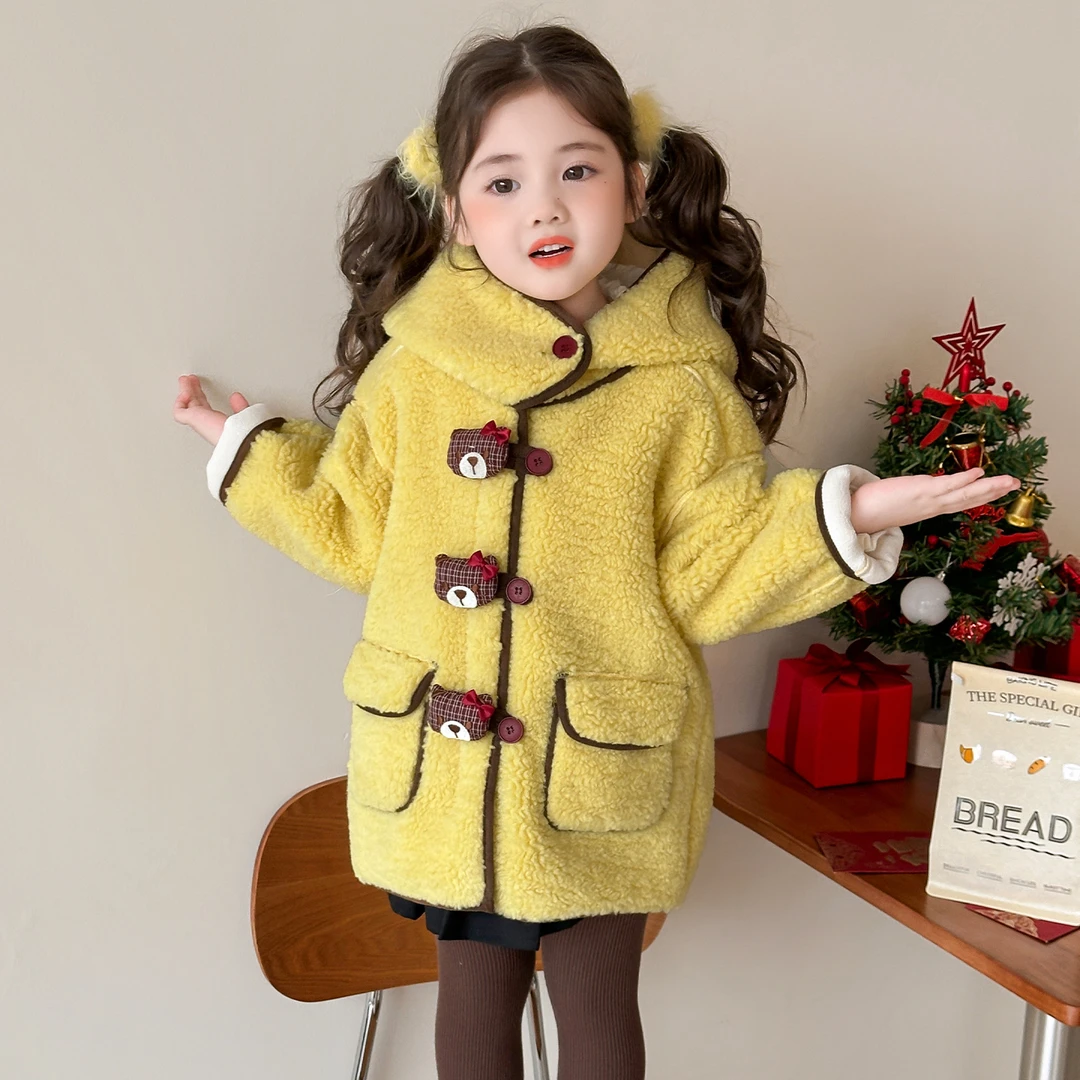 女童小熊加厚长款毛毛衣秋冬季2025新款加绒保暖外套女宝宝大衣服
