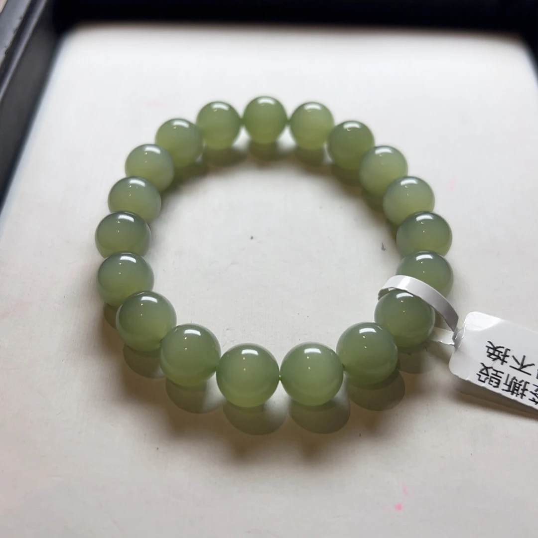 和田玉手链未镶嵌阳**卫