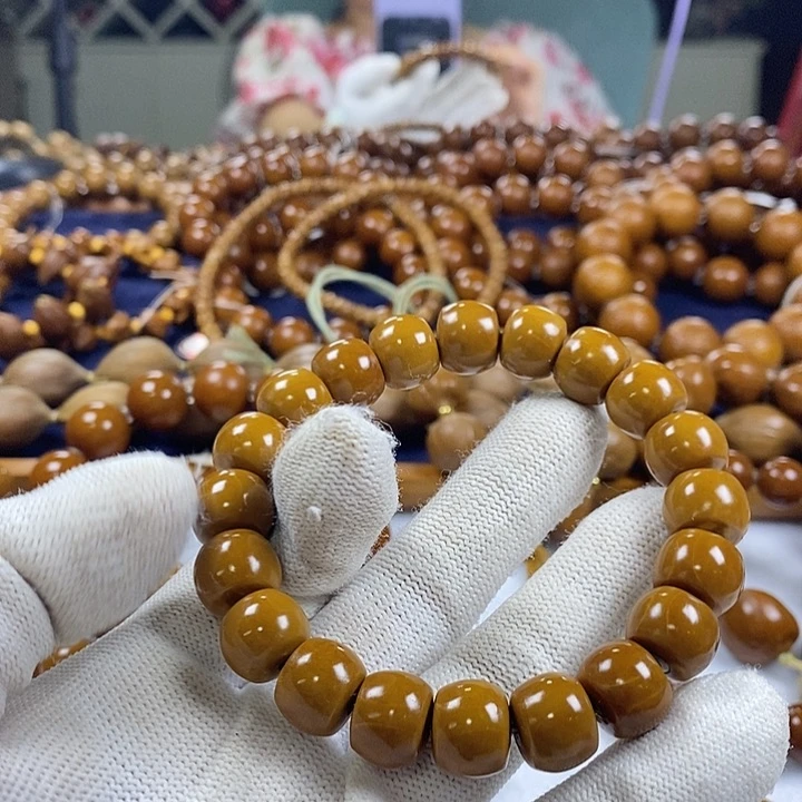 郭***子橄榄核手串/手链1.23老行