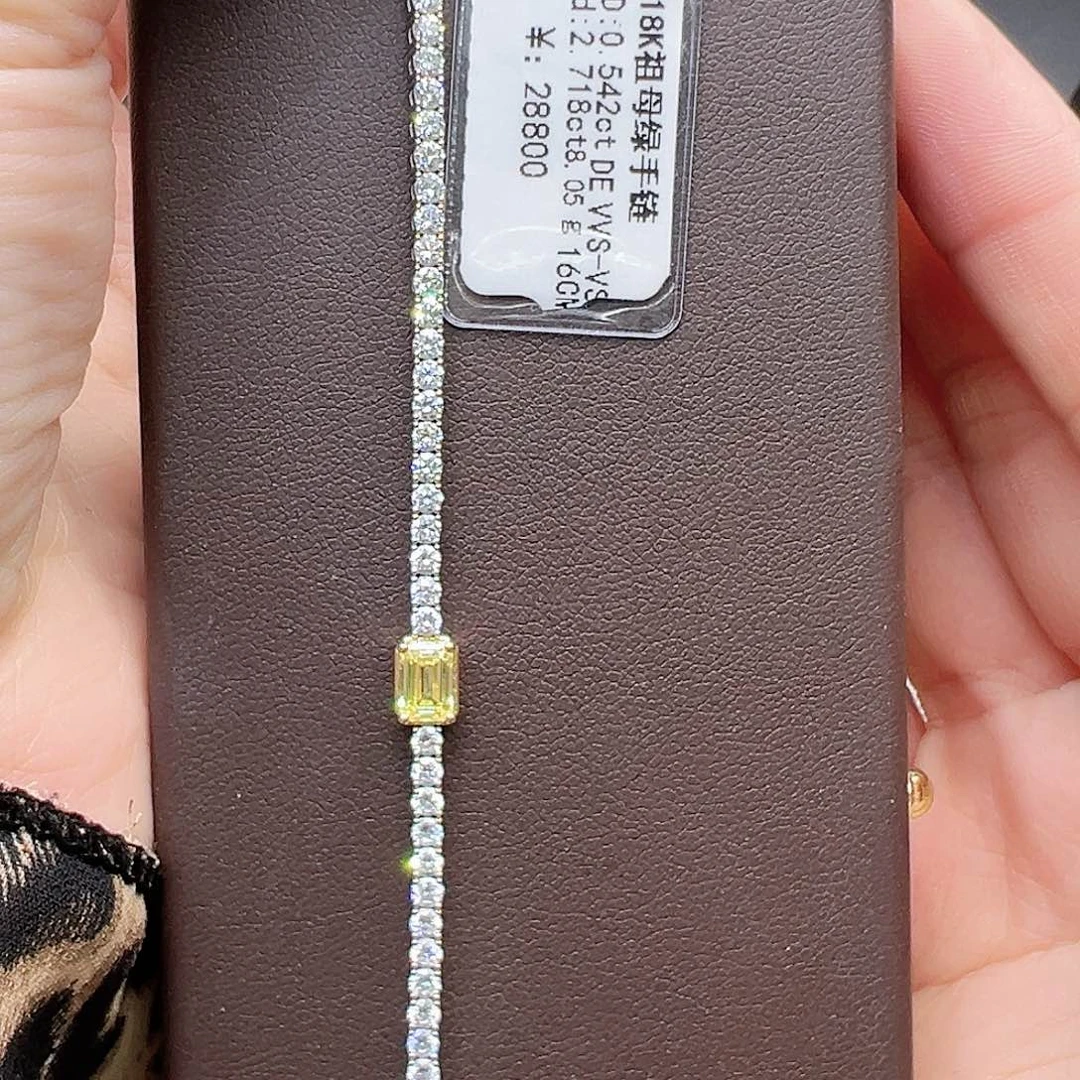18K金镶嵌实验室培育钻石0.542ct K白祖母切黄钻/白钻手链16cm