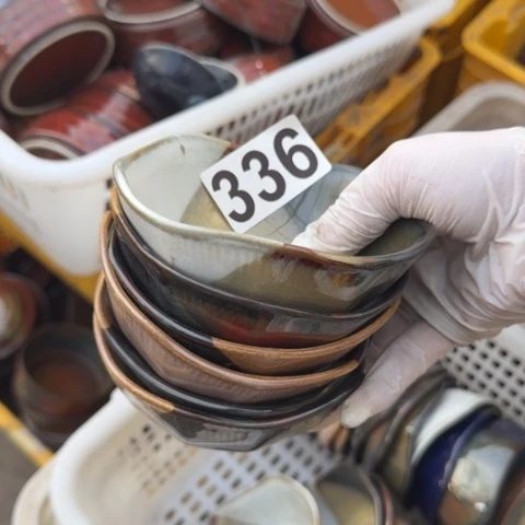 泥塑茶碗6只微瑕品