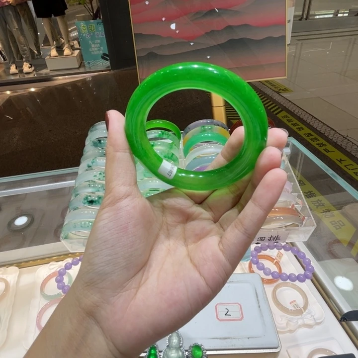 佰***家翡翠手镯未镶嵌翡翠手镯