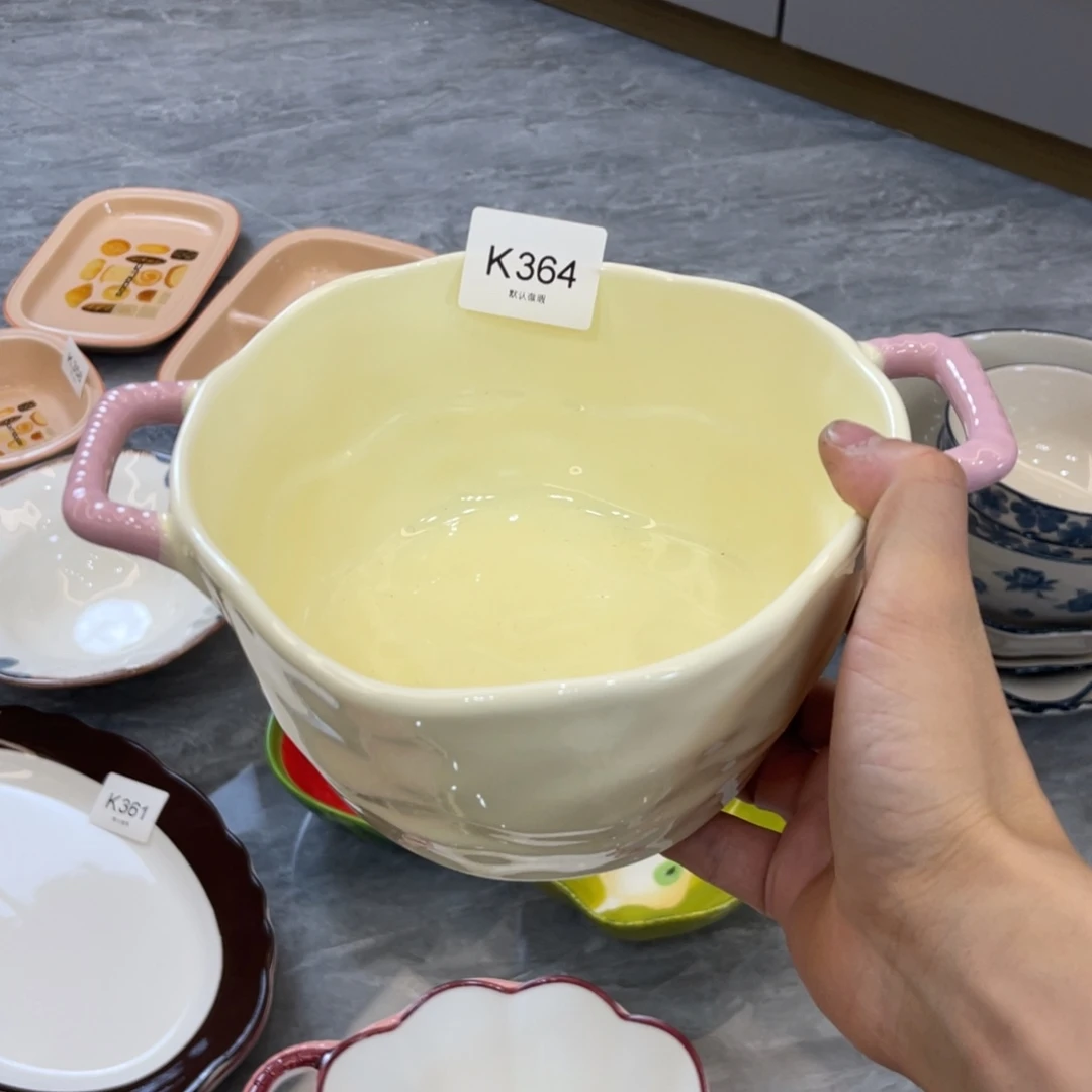 陶瓷微瑕餐具介意勿拍，满18飞！