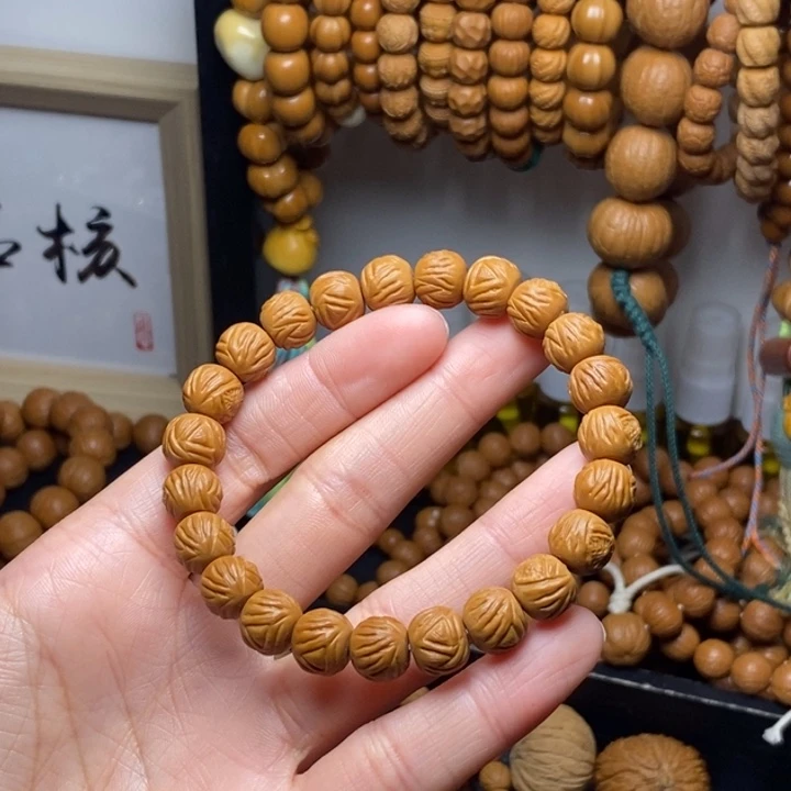 吊坠猴头核桃魔童