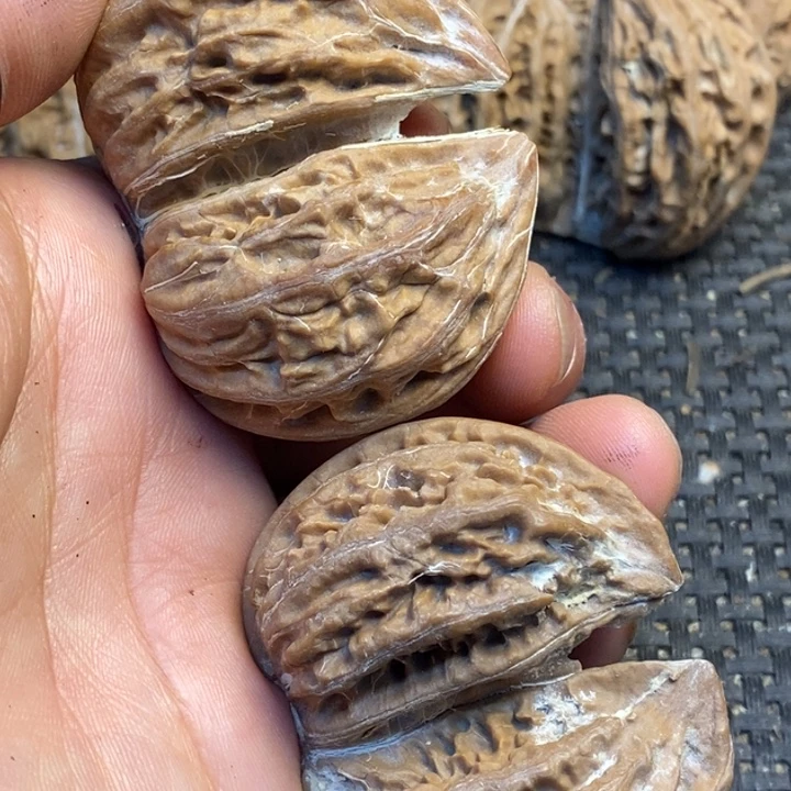 吊坠文玩核桃娜姐32