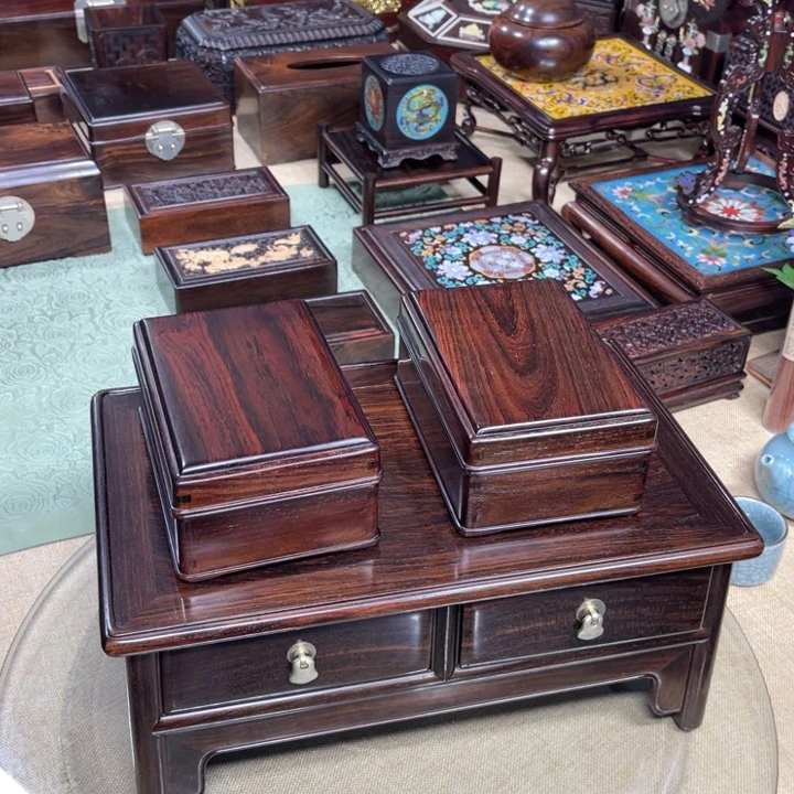 紫檀木类成套家具