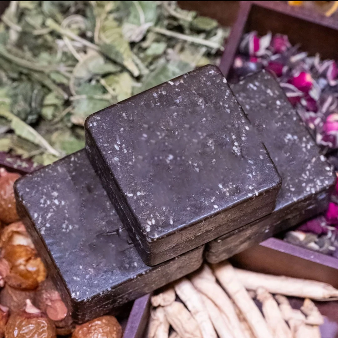 【国货正品】不再去染发 首乌黑灵芝人参手工洗发皂