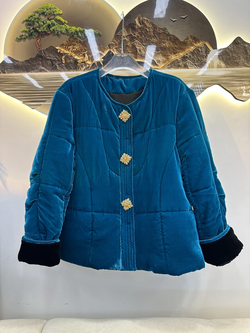 【飞哥女装】孔雀蓝时尚简约桑蚕丝丝绒减龄保暖外套218076