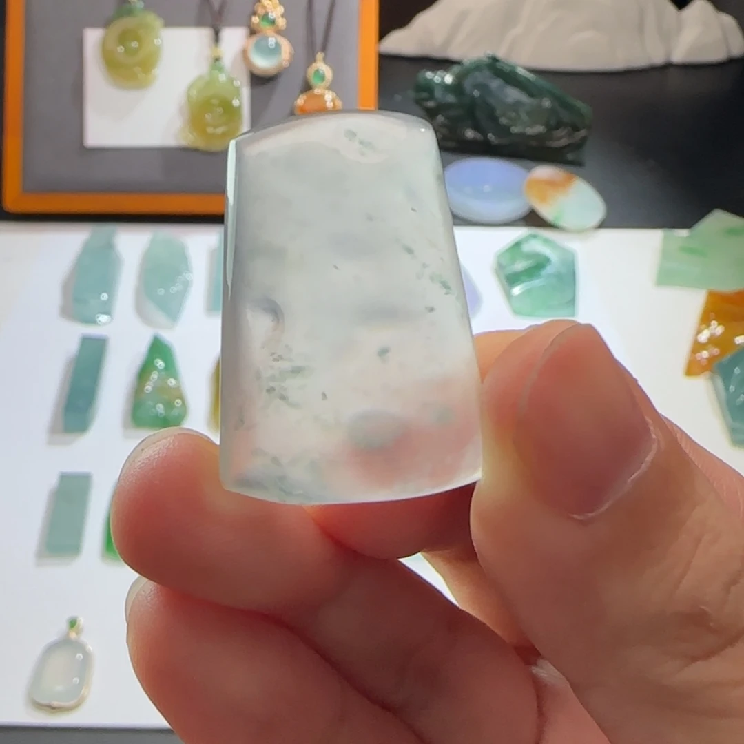 定制翡翠未镶嵌材料